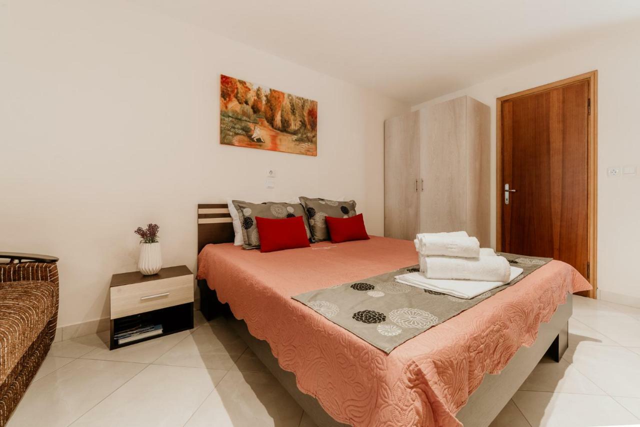 Aigli Studio Kavala Exterior foto